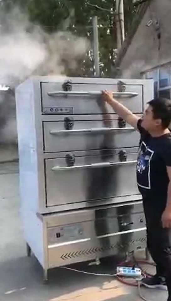 三门蒸柜